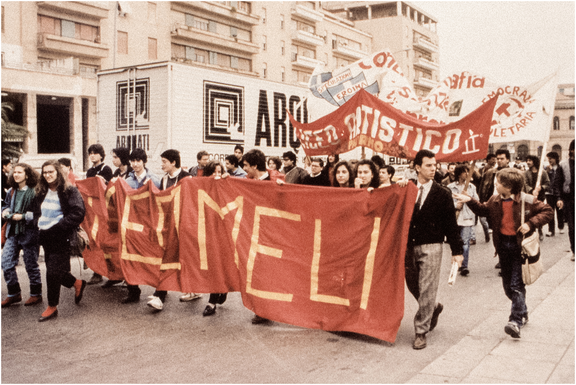 Palermo: manifestazione contro la mafia (Panorama Mese, maggio 1985)